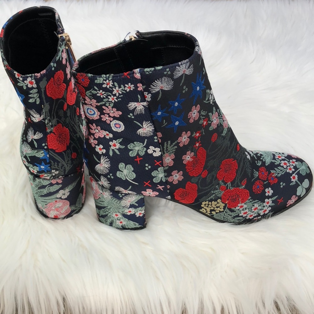Indigo rd. Flower Booties - Picture 4 of 4